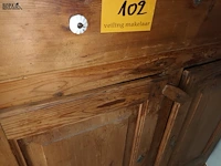 Lot 102 - antieke houten kast - afbeelding 4 van  4