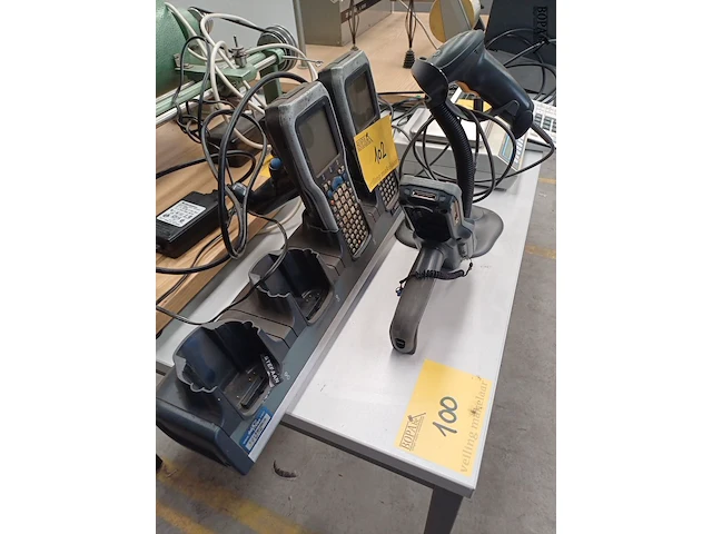 Lot 102 - barcodescanner. 4 stuks (h) - afbeelding 2 van  4