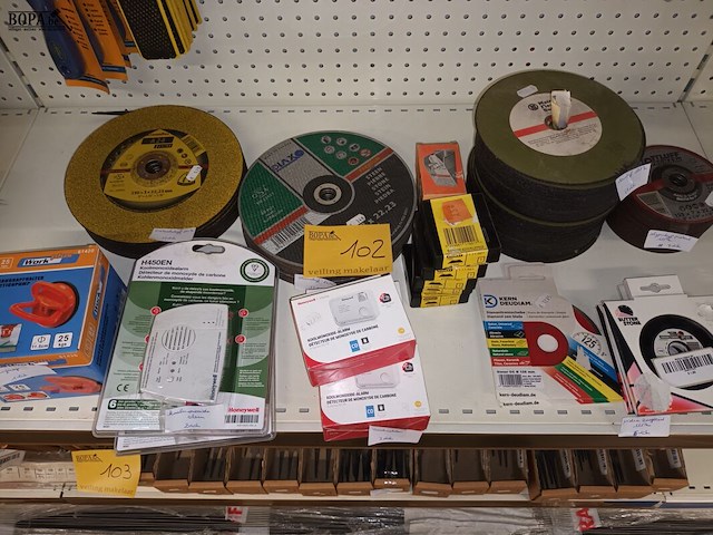 Lot 102 - schijven, zaagbladen en alarmen. 100 stuks - afbeelding 1 van  7