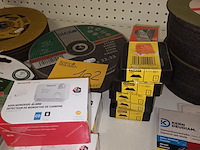 Lot 102 - schijven, zaagbladen en alarmen. 100 stuks - afbeelding 3 van  7