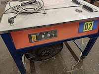 Lot 1025 - semi-automatische omsnoeringsmachine - afbeelding 5 van  6
