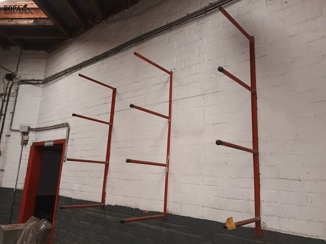 Lot 103 - draagarmrek - afbeelding 3 van  3