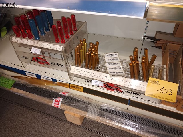 Lot 103 - handgereedschap. 174 stuks - afbeelding 1 van  5