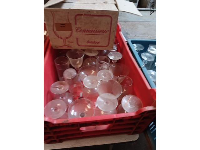 Lot 103 - lot diverse glazen - afbeelding 4 van  5