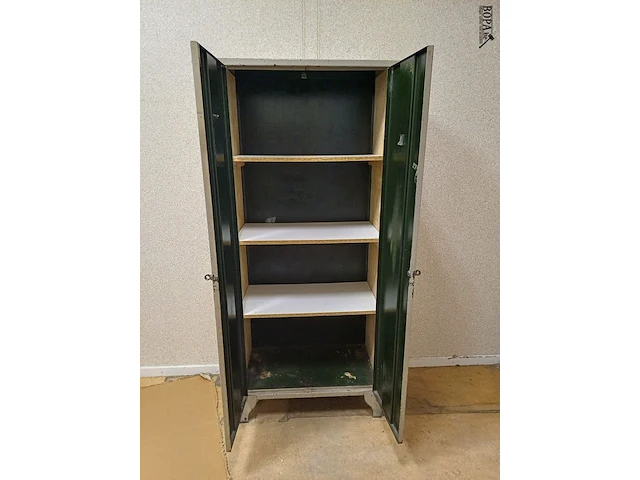 Lot 103 - metalen kast - afbeelding 3 van  4