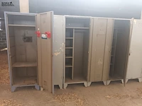 Lot 103 - metalen lockerkasten. 6 stuks - afbeelding 4 van  4