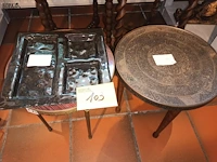 Lot 103 - ronde bijzettafels en schaal - afbeelding 1 van  4
