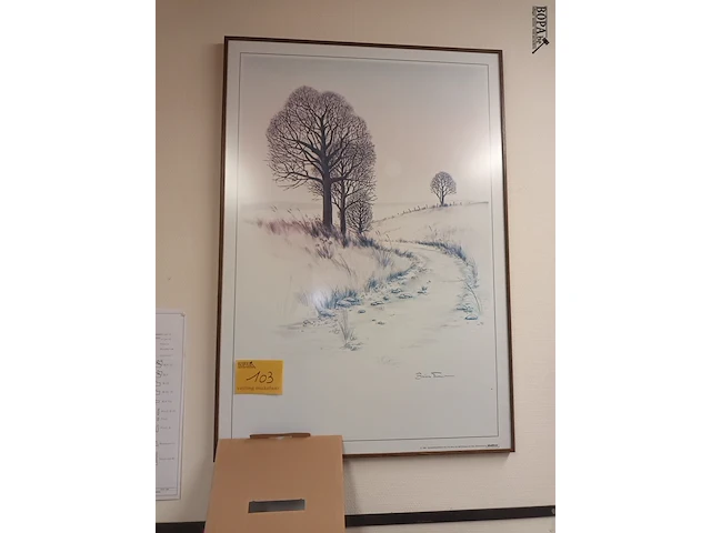 Lot 103 - whiteboard en tekening - afbeelding 1 van  3