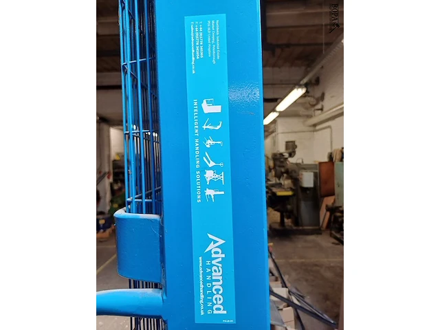 Lot 1038 - semi-elektrische stapelaar - afbeelding 4 van  6