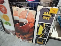 Lot 104 - kaders en canvassen. 17 stuks - afbeelding 1 van  6