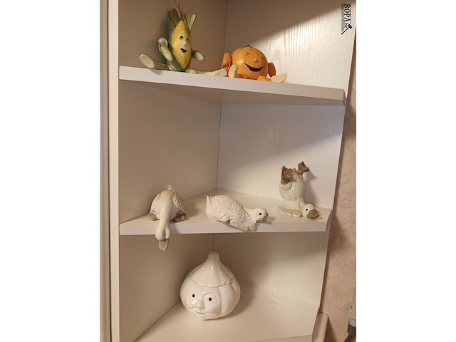 Lot 104 - keukengerei. inhoud keukenkasten - afbeelding 11 van  16