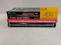 Lot 104 - lot boeken, europa bevrijding, 5 stuks - afbeelding 1 van  1