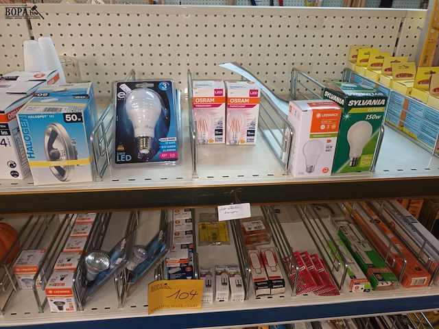 Lot 104 - lot diverse lampen - afbeelding 2 van  6