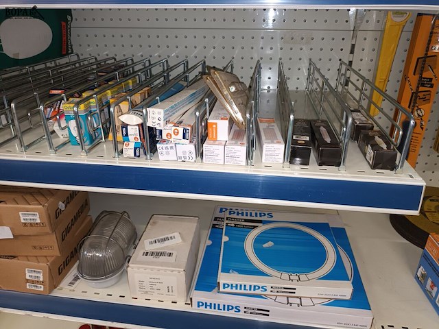 Lot 104 - lot diverse lampen - afbeelding 4 van  6