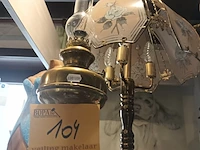 Lot 104 - verlichting en decoratie. 5 stuks - afbeelding 2 van  5