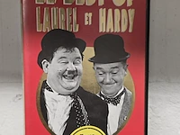 Lot 105 - lot laurel & hardy video's, dvd's en boeken - afbeelding 5 van  6