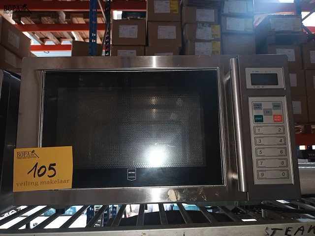 Lot 105 - microgolfoven metro professional - afbeelding 1 van  2