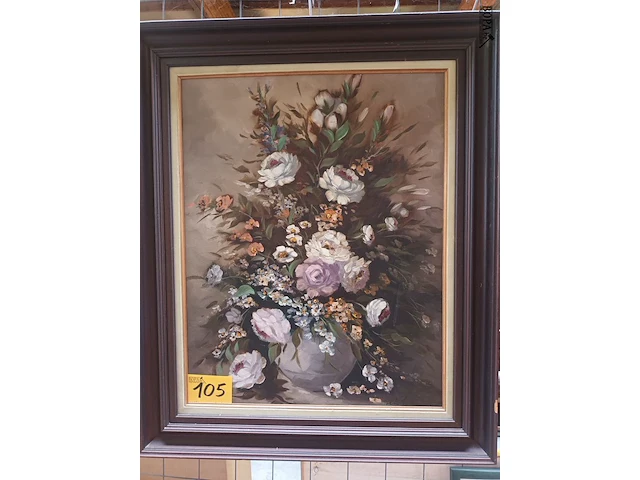 Lot 105 - schilderij bloemen - afbeelding 1 van  5