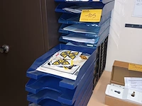 Lot 105 - sorteervakken. 25 stuks - afbeelding 1 van  3