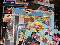 Lot 106 - lot vinylplaten en cassettes - afbeelding 4 van  5