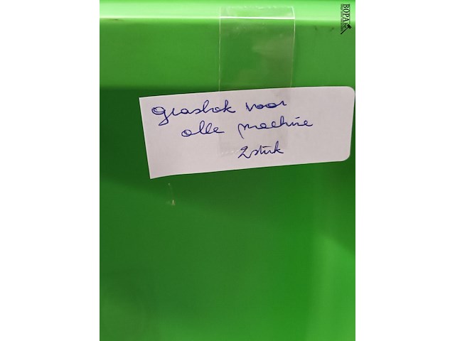 Lot 107 - grasbak voor maaier. 2 stuks - afbeelding 3 van  3