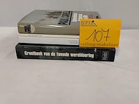 Lot 107 - lot boeken, 2e wereldoorlog dossinkazerne, 4 stuks - afbeelding 1 van  1