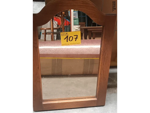 Lot 107 - spiegel - afbeelding 2 van  2