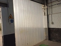Lot 1076 - tochtlinten met ophangsysteem. 3 stuks - afbeelding 4 van  4