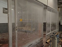 Lot 1077 - aluminium constructie met plexi glas - afbeelding 4 van  5