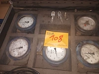 Lot 108 - drukmeters in koffer - afbeelding 3 van  3