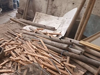 Lot 108 - hout en diversen - afbeelding 5 van  6