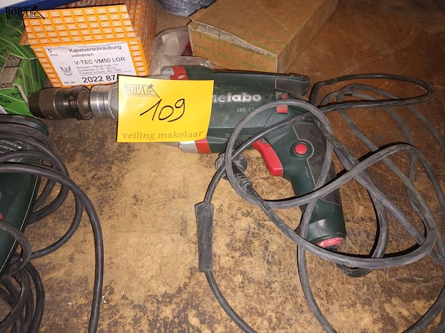 Lot 109 - boormachine metabo - afbeelding 1 van  3