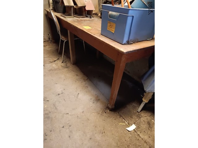 Lot 109 - houten tafel - afbeelding 1 van  2