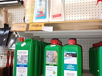 Lot 109 - onderhoudsproducten. 125 stuks - afbeelding 3 van  13