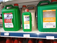 Lot 109 - onderhoudsproducten. 125 stuks - afbeelding 12 van  13