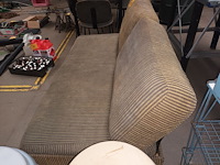 Lot 109 - stoffen zitbank - afbeelding 3 van  4