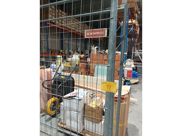 Lot 11 - betafence hek. 3 stuks - afbeelding 4 van  4