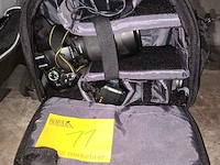 Lot 11 - digitale camera nikon met statief - afbeelding 3 van  6