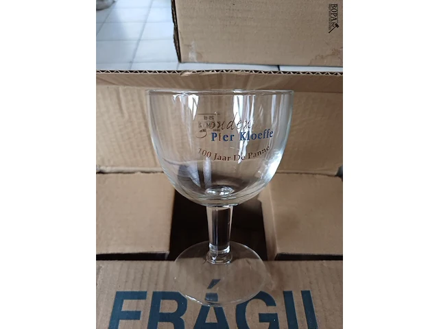 Lot 11 - drinkglazen in doos - 14 dozen - afbeelding 6 van  10