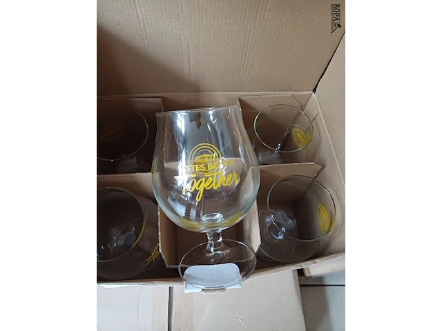 Lot 11 - drinkglazen in doos - 14 dozen - afbeelding 7 van  10