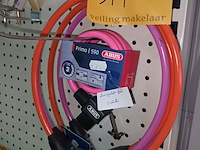 Lot 11 - fietssloten, sleutelringen. 17 stuks - afbeelding 2 van  3