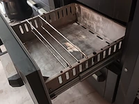 Lot 11 - gekoelde werkbank met lades - afbeelding 4 van  4