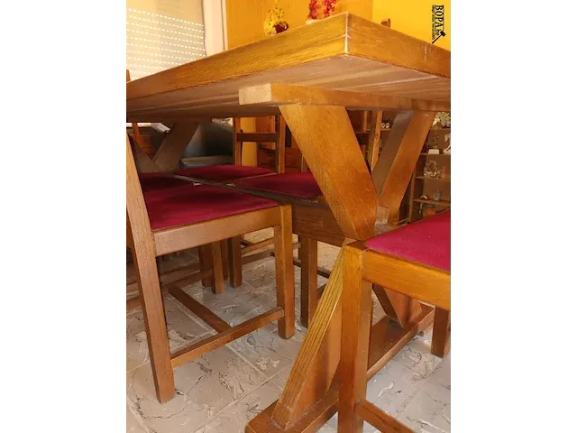 Lot 11 - houten eetkamer tafel - afbeelding 3 van  4