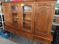 Lot 11 - houten wandkast - afbeelding 1 van  5