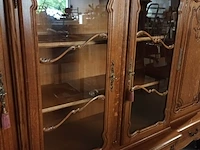 Lot 11 - houten wandkast - afbeelding 5 van  5