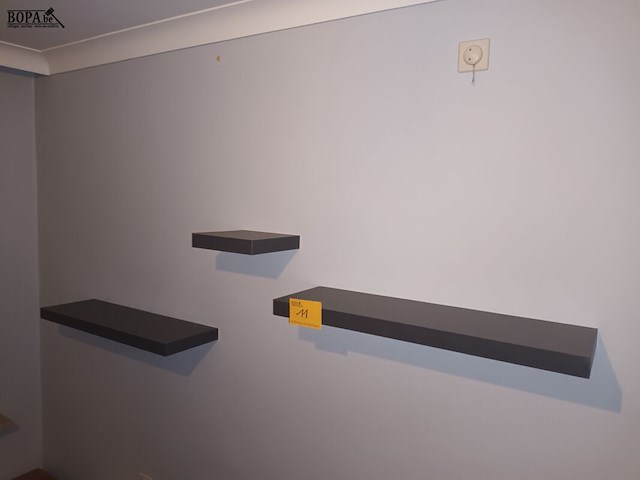 Lot 11 - ikea wandplanken. 3 stuks - afbeelding 2 van  3