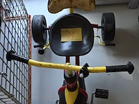 Lot 11 - kinderfietsje - afbeelding 1 van  3