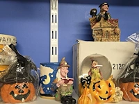 Lot 11 - lot diverse halloween decoratie, ong 16 stuks - afbeelding 3 van  4