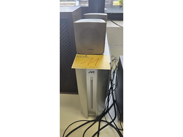 Lot 11 - luidsprekerset jvc - afbeelding 1 van  2