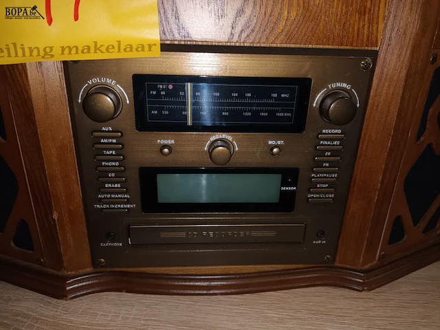 Lot 11 - nostalgisch music center - afbeelding 4 van  5